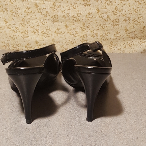Madeline Stuart Open Toe Black Heels 9W - Picture 4 of 9